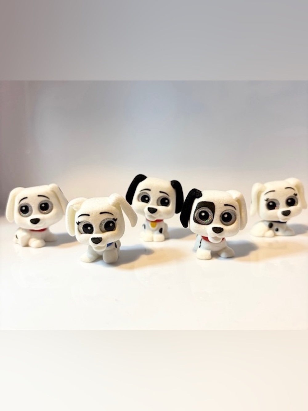 Disney Doorables Series 11 Dalmatians Set